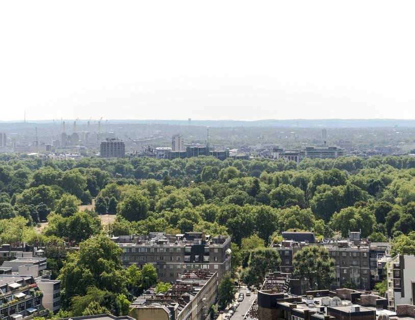 1 Bedroom Apartment For In Quadrangle Tower Cambridge Square Apartment For In Quadrangle Tower View2